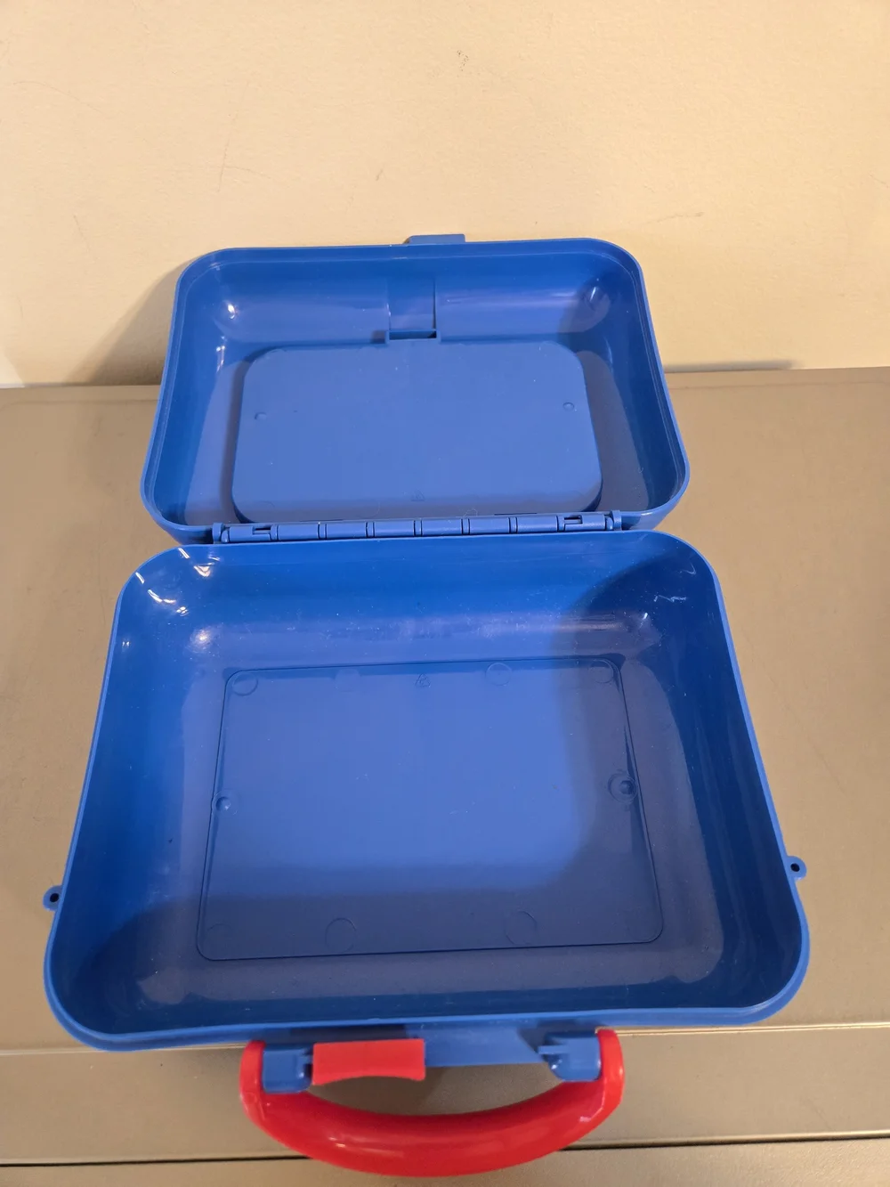 Vintage 2005 Thomas & Friends Plastic Lunch Box